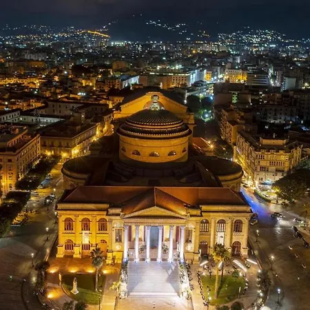 בית נופש Normanni House פלרמו